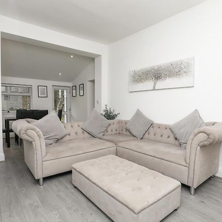 Halsnead Properties St Helens Crank Екстер'єр фото