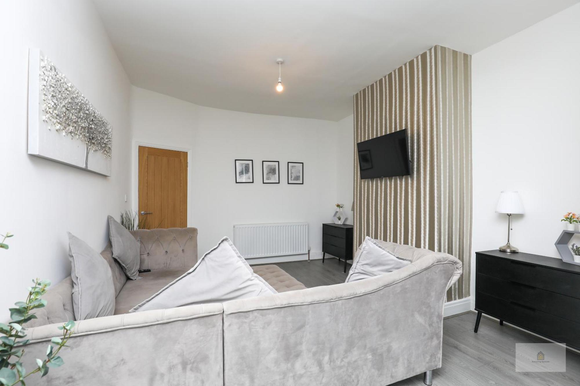 Halsnead Properties St Helens Crank Екстер'єр фото